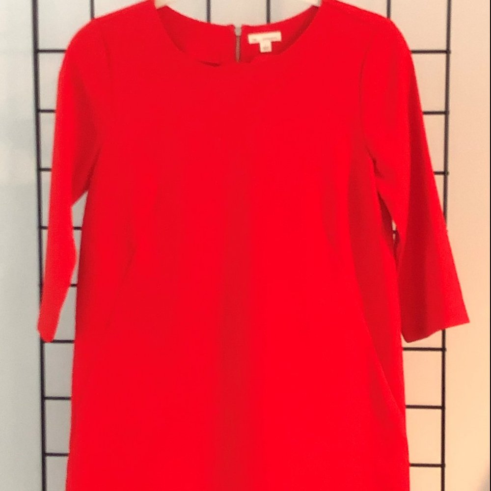 Beautiful Gap Designed and Crafted in Killer Tomato Red Dress Size 0